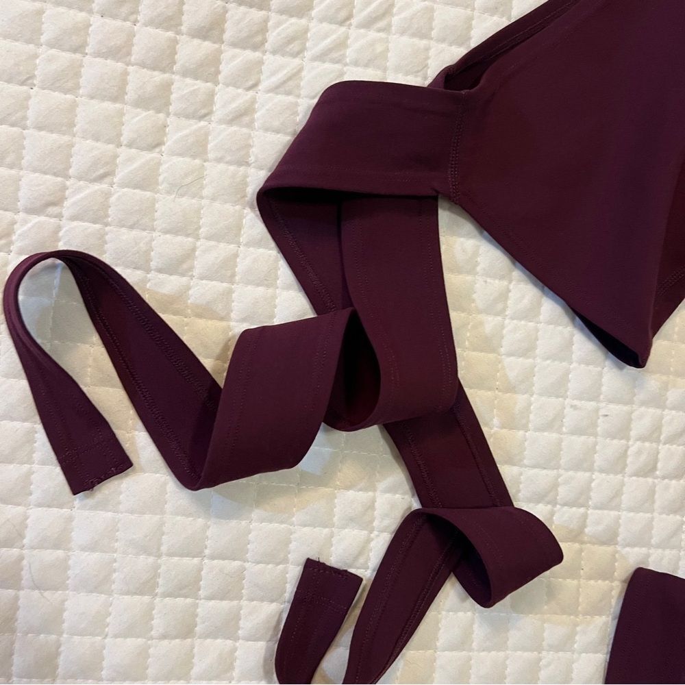 Fabletics Deep Burgundy Leggings - Picture 7 of 12